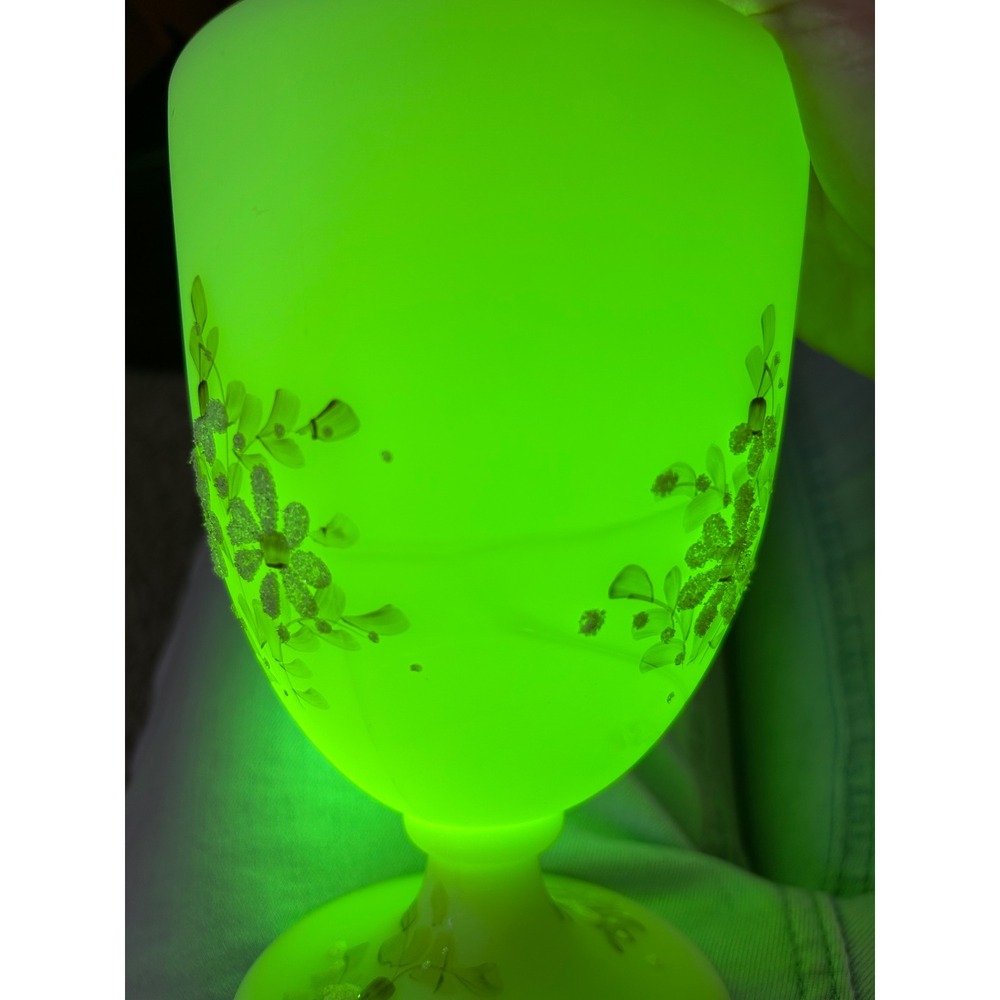 Fenton Custard Uranium Glass Candy Dish Hand Painted Kay Davis Floral Glows - Picture 14 of 15